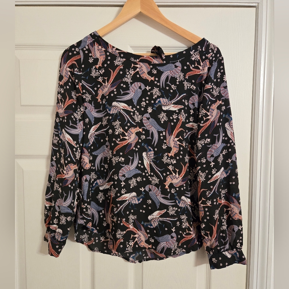 Loft grey and blue floral bird print blouse Long Sleeves size small petite